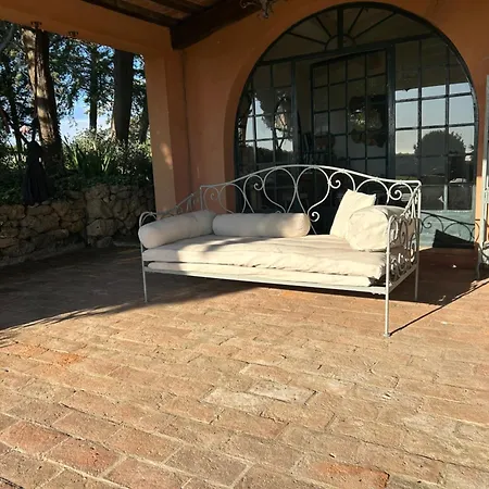 Landhaus Poggio Ai Due Pini
