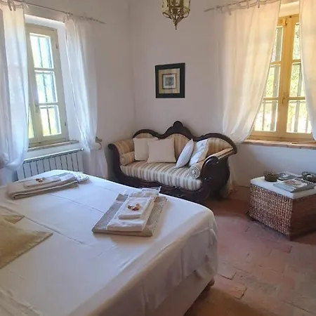 Poggio Ai Due Pini *